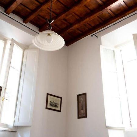 Edoardo'S Historic Apartment Rome Bagian luar foto